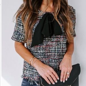 NWOT shimmer tweed vici top w/bow // size L